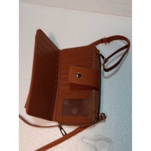 Women’s Wallet Zip Around Closure Zipper Pockets Card Slots Plaid Print NWOT - Picture 6 of 8